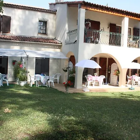 Bed & Breakfast Manon *
